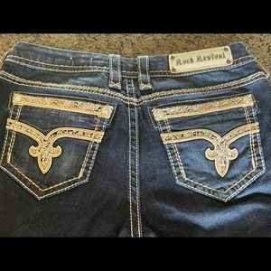 Woman’s Rock Revivals new condition.  Barely worn